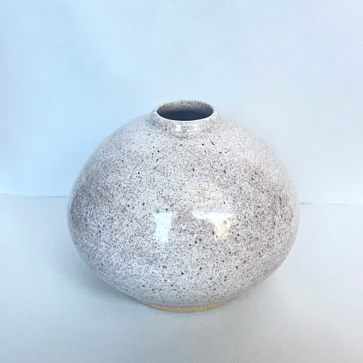 Oatmeal Bulb Vase
