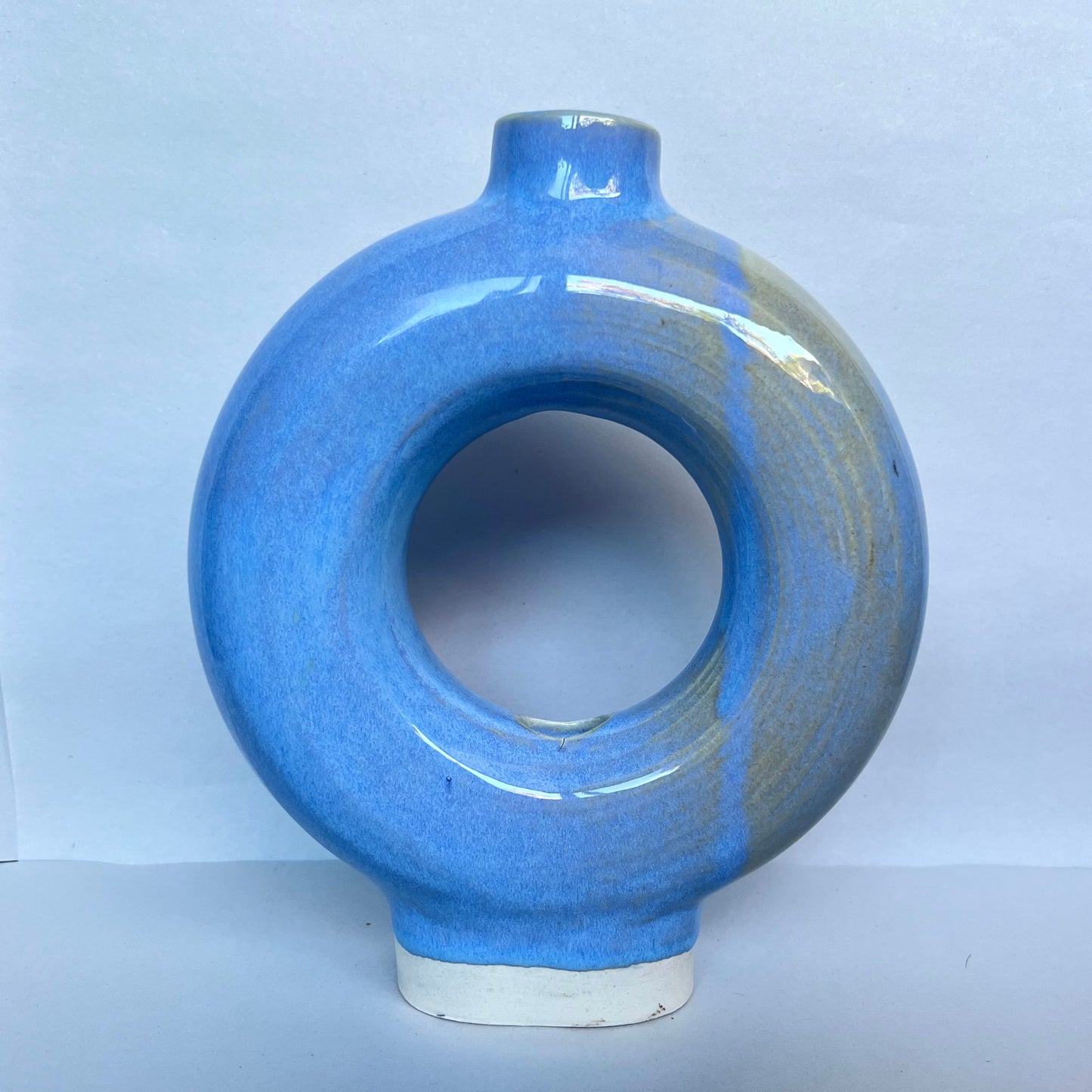 Periwinkle Donut Vase